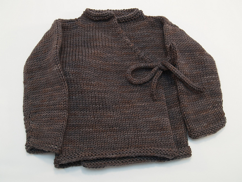 Baby Yoda Sweater FO Baby Yoda Sweater