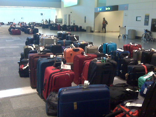 YYZ Domestic Baggage Claim