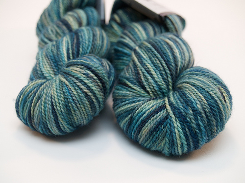 Curious Creek Fiber Wasonga in 'Mysterious Night' Curious Creek Fibers Wasonga in Mysterious Night