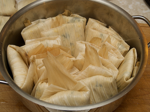 Loaded steamer Chili & Corn Tamales