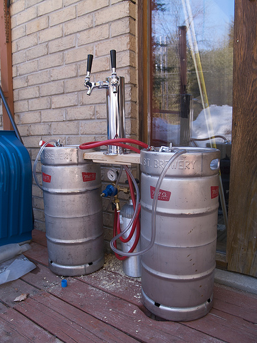 Rigged up kegs Rigging up the kegs
