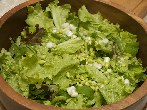 Capuchijners Peas, in salad