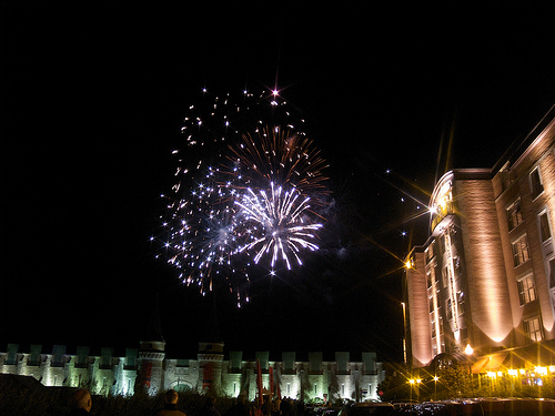 Spontaneous fireworks Spontaneous fireworks in QC