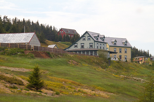 Fisher's Loft Inn grounds