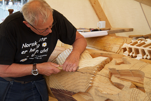 A carver at work in Tønsberg