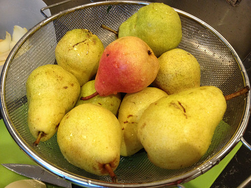 Fresh Bartlett Pears